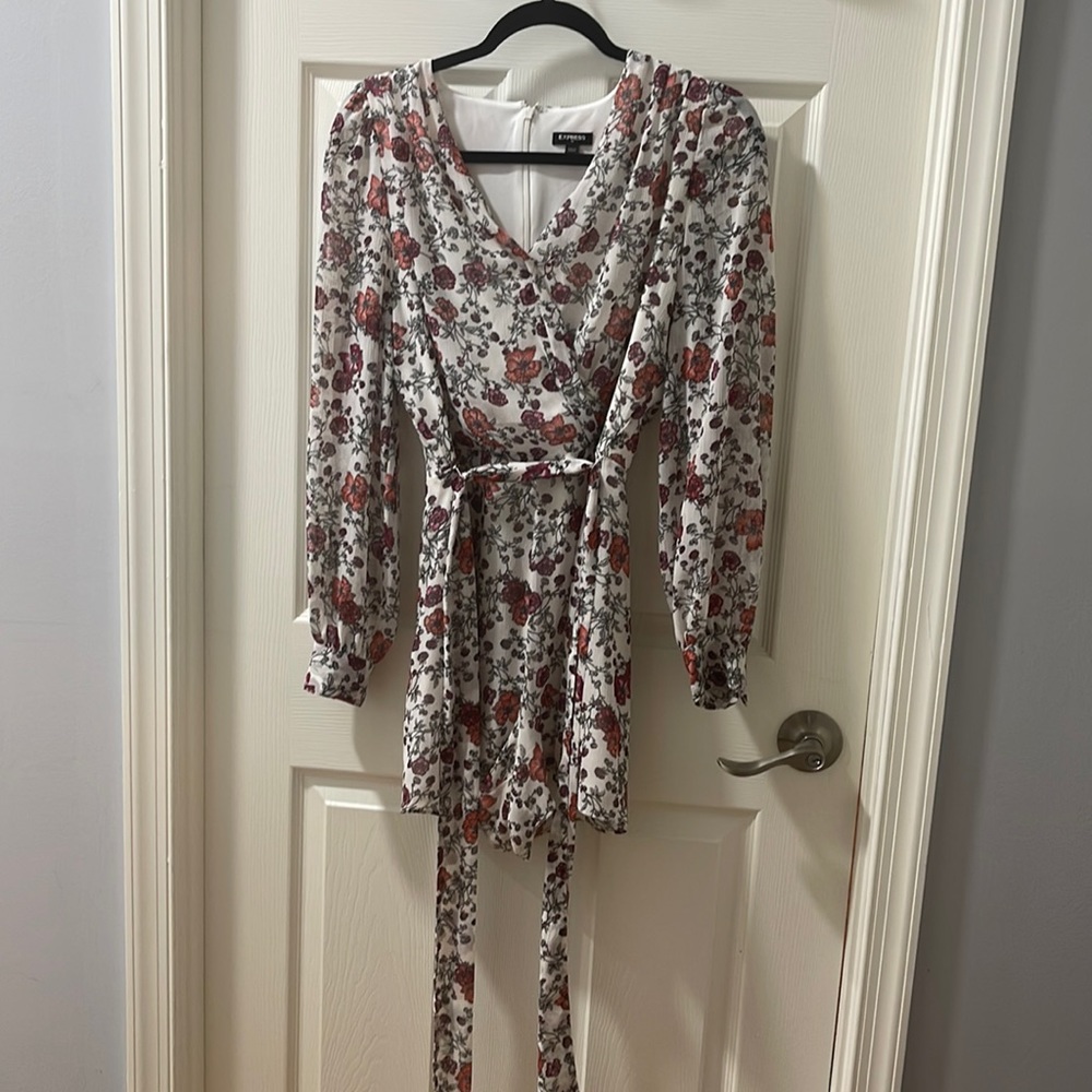 Express summer flower romper
